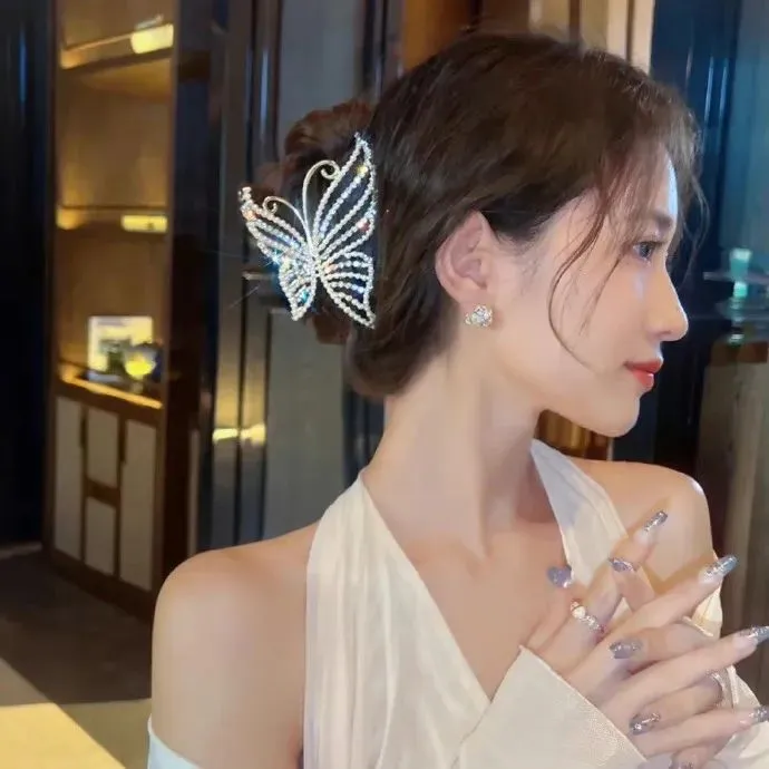 高分温情治愈《南极料理人》堺雅人主演：在零下54度的南极考察站，唯有美食不可辜负