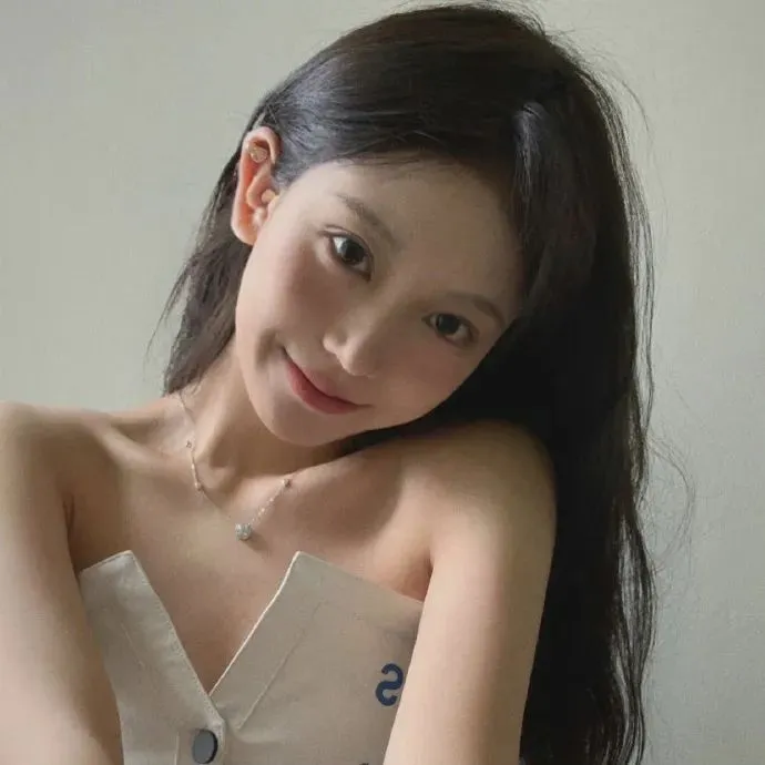 脑洞大开神剧《曼哈顿爱情故事》全集：咖啡店店长视角的疯狂多角恋，编剧逻辑让人跪服