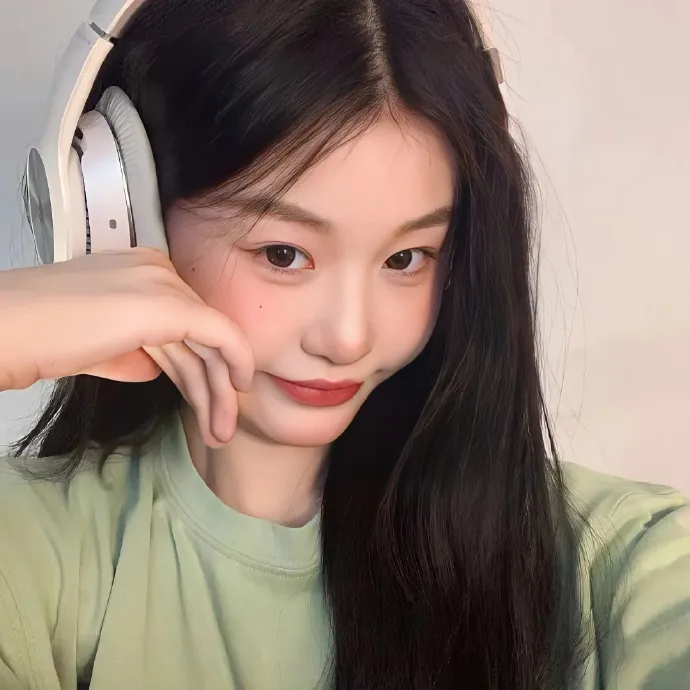 【超燃音乐漫改】《NANA / 世上的另一个我》中岛美嘉：两个同名少女在东京的摇滚与恋爱，不可复制的漫改神话